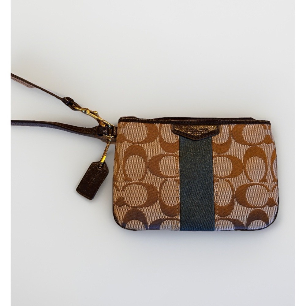 Coach Signature "C" wristlet canvas W/ Emerald Green Stripe No.F1432‎